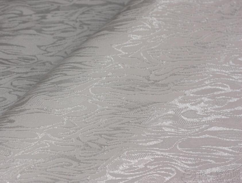 工作服價格因素