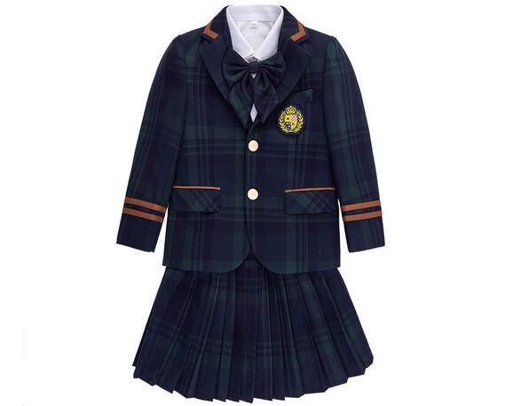 請問校服有質量標準嗎？