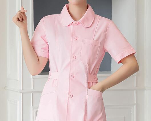 娃娃領衣服適合什么人穿